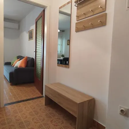 Tea-1 Apartment *